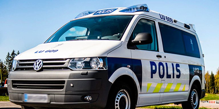 hansel-asiakascase-poliisiauto-s.jpg